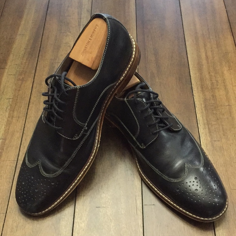 Banana Republic Black Oxford Wingtip shoes